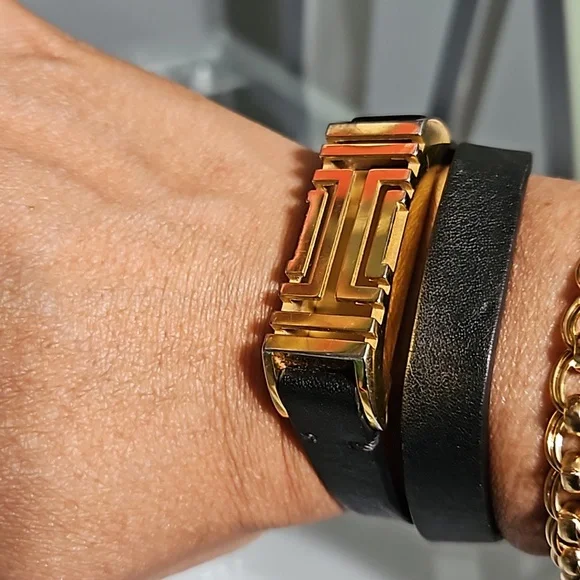 TORY BURCH EUC bracelets, leather for fit bit - Picture 4 of 5